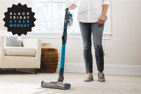 Get a Shark Cordless Pet Pro Stick Vacuum for $139 at Walmart for Black Friday