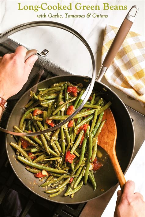 Long-Cooked Green Beans Recipe with Garlic, Onions, and Tomatoes