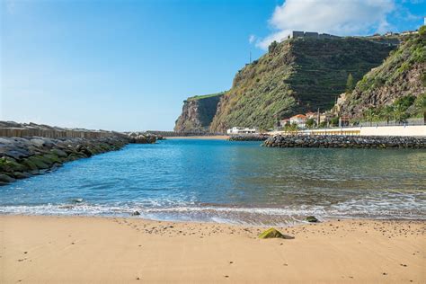 Top 10 des plages de Madère (avec Photos) : 10 pépites d'un archipel volcanique contrasté