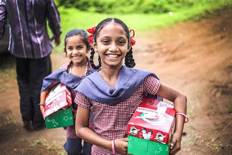 Operation Christmas Child gets shoebox gifts in kids’ hands around the world - Campbell River Mirror