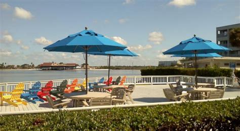 Sailport Waterfront Suites vacation deals - Lowest Prices, Promotions, Reviews, Last Minute ...