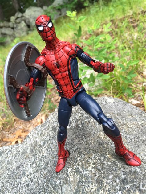 Civil War Marvel Legends Spider-Man Review & Photos - Marvel Toy News