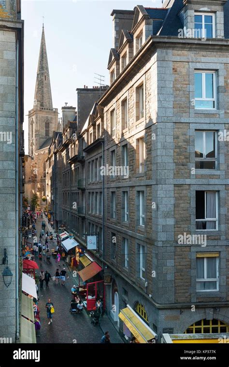 Saint malo cathedral hi-res stock photography and images - Alamy