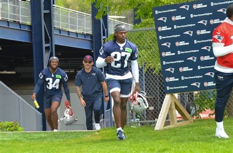 Patriots coach explains why he’s ‘excited’ for young cornerback ...