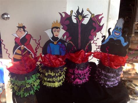 1000+ images about Disney Villains Theme. ;) on Pinterest | Black velvet cakes, Maleficent cake ...