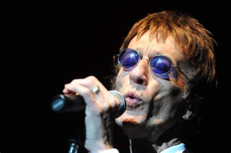 Bee Gees singer Robin Gibb dies at age 62 after long battle with cancer - nj.com