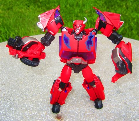 Transformers And Other: Transformers Prime First Edition Terrorcon Cliffjumper Review