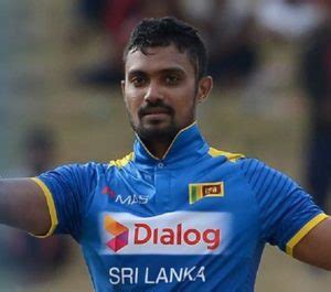 Danushka Gunathilaka Height, Age, Girlfriend, Family, Biography & More » StarsUnfolded