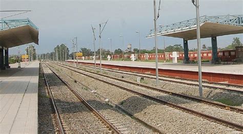 Travel time to Delhi reduced as Tundla station gets advanced electronic ...