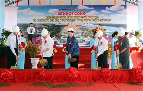 NA leader attends ceremony to kick off work on Cần Thơ historical site