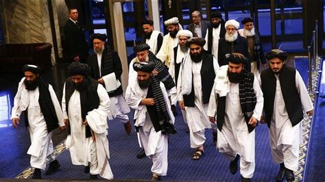 Taliban leader urges US to comply with peace deal