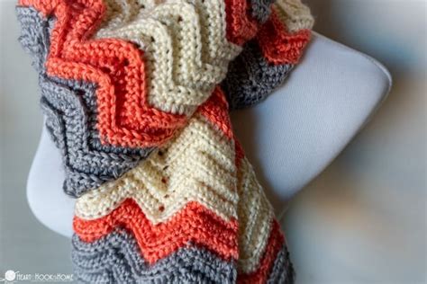 Simple Chevron Scarf: Free Crochet Pattern - Heart Hook Home