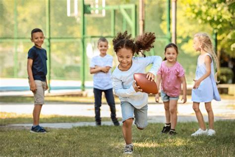 10+ Playground Games Ideas to Keep Kids Active in School