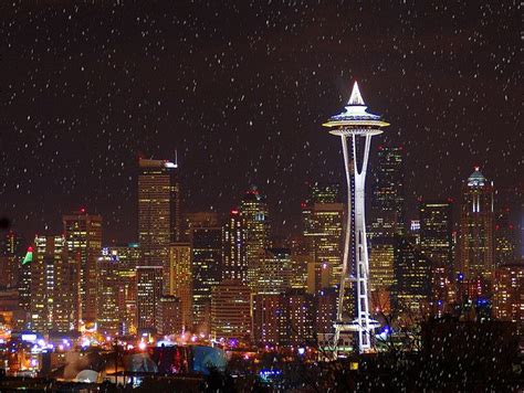 Seattle Skyline at Christmas w/ snow | Washington vacation, Seattle ...