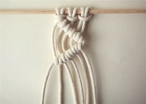 Macrame 101 | The Half-Hitch Knot Tutorial – Factory Direct Craft Blog