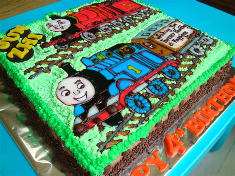 Yummy Baking: Thomas the Train Birthday Cake (D2)