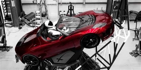 Falcon Heavy SpaceX launch: Musk's Tesla Roadster shown with 'Starman ...