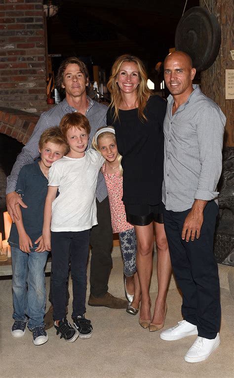 Julia Roberts Enjoys Rare Family Night Out With Husband Danny Moder—See How Grown Up Their Kids ...