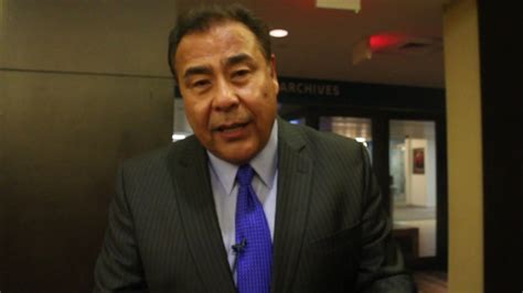 'What Would You Do?' host John Quiñones delivers keynote speech at annual UH Noche Cultural ...