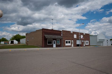 Cooperstown - Coteaus and Plains, North Dakota - Around Guides