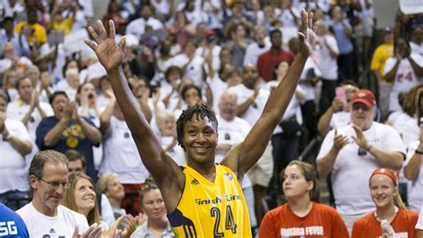 Indiana Fever in Tamika Catchings' final regular-season game