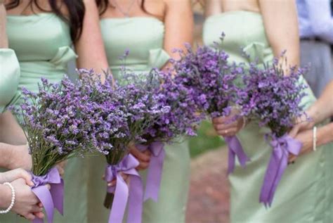 Arkansas DIY Lavender + Sage Wedding {from Photo Love} - Sweet Violet Bride