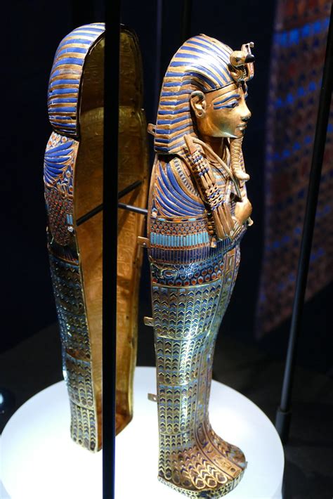 treasure from Tutankhamun's tomb | On display in the Tutankh… | Flickr