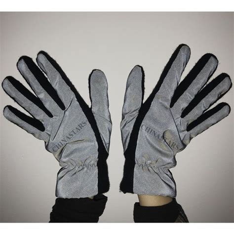 Reflective gloves made with black reflective fabric——KEEP WARM & BE VISIBILITY & BE FASHION ...