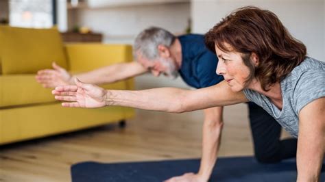 Online workouts for seniors and how to pick the right one for you | CBC Life