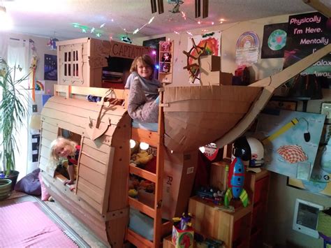 Captain Thunder Pirate Ship Bunk Bed – Makedo Hub