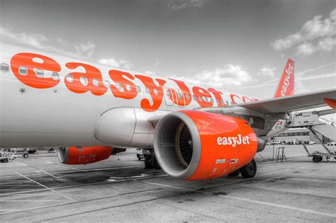 EasyJet Airbus A320 Photograph by David Pyatt - Pixels