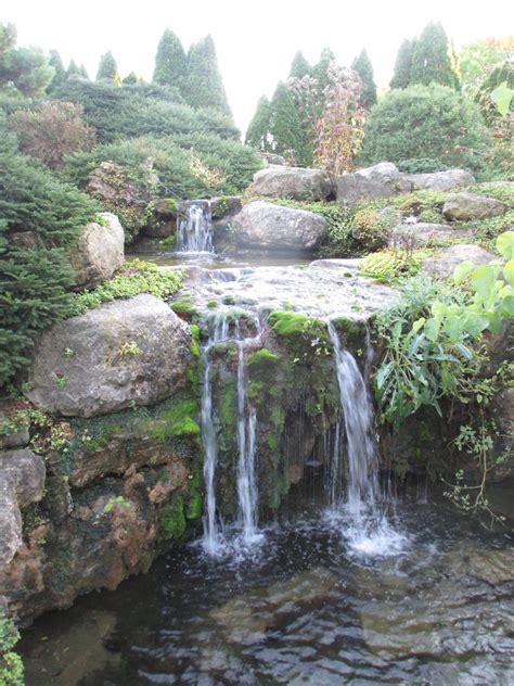 Olbrich in Autumn | Rotary Botanical Gardens