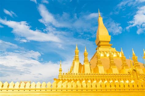 Premium Photo | Beautiful architecture at pha that luang,vientiane, laos.