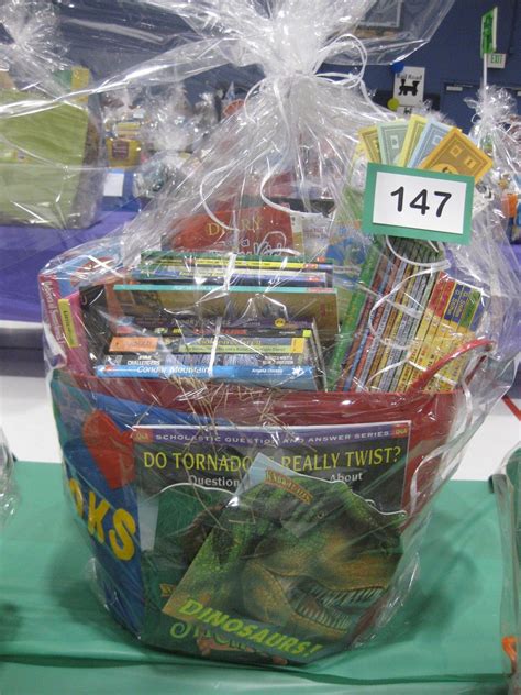 IMG_1337.JPG 1,200×1,600 pixels | Raffle baskets, Raffle basket, Raffle gift basket ideas