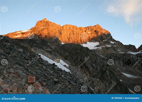 Castle Mountain Sunrise - Montana Stock Photo - Image of peep, morning ...