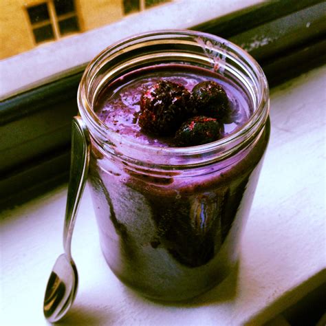 Berry wheatgrass smoothie Ingredients: 3 ice cubes 1 cup unsweetened ...