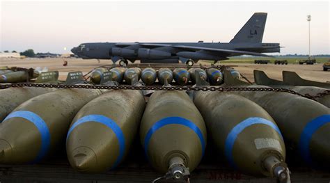 ‘World is a dangerous place’: US prepares to put B-52 nuclear bombers on high alert — RT USA News