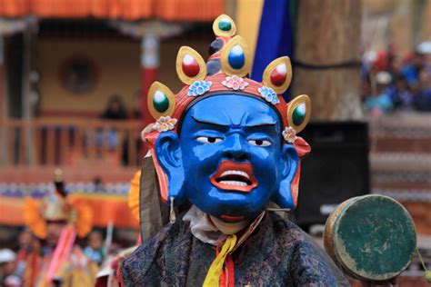 Hemis monasteryfestival mask dances masks monastery complex Ladakh ...