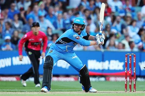 Ben Dunk prepares to smash one | ESPNcricinfo.com