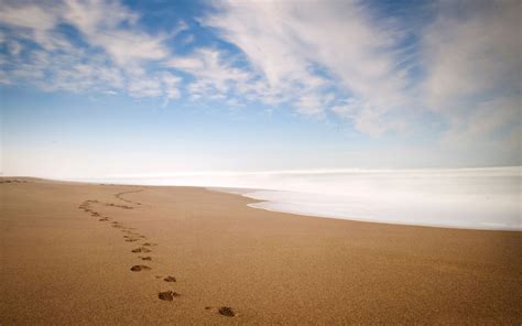 Footprints In The Sand Poem – Wondrlust