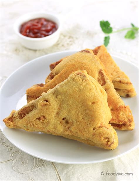 Bread Pakora Recipe With Spicy Mashed Potato Stuffing - Bread Pakoda