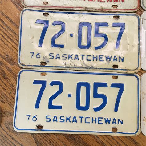 LOT OF 4 PAIRS OF SASKATCHEWAN LICENCE PLATES - Schmalz Auctions