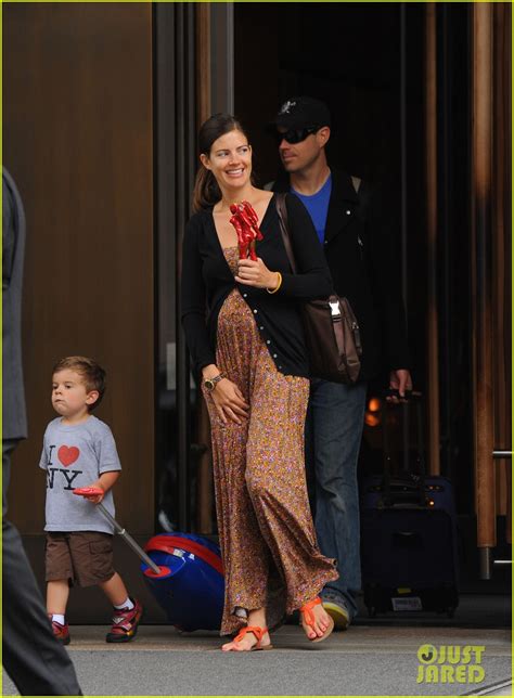 Carson Daly's Pregnant Wife Siri Pinter Debuts Baby Bump!: Photo 2657561 | Carson Daly ...