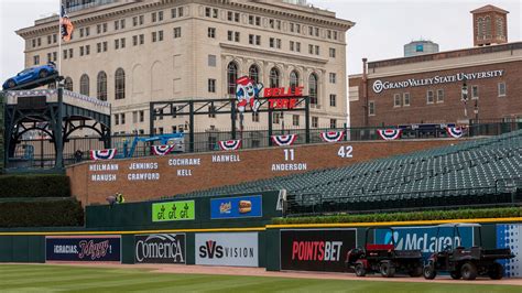 Detroit Tigers new outfield walls: First look at Comerica Park