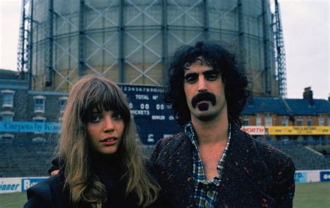 Frank & Gail Zappa: 20 Romantic Photos of Frank Zappa and His Second ...