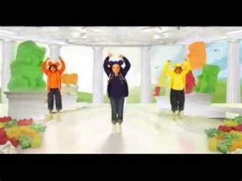 Gummy Bear Song(French) Dance Moves - YouTube in 2020 | Bear songs, Gummy bear song, Just dance kids