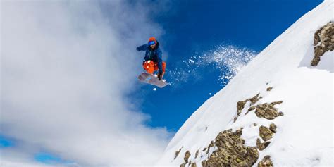 What is Freeride Snowboarding?