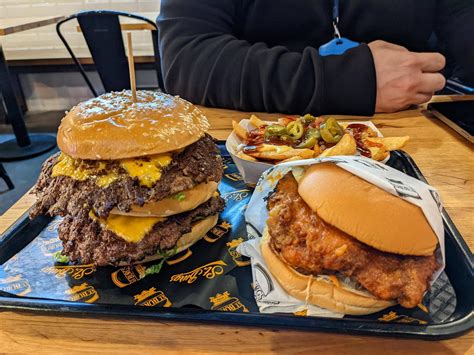 [I ate] the double D burger on the left : food