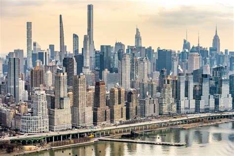 NYC is sinking under the weight of its skyscrapers, new study warns - National | Globalnews.ca