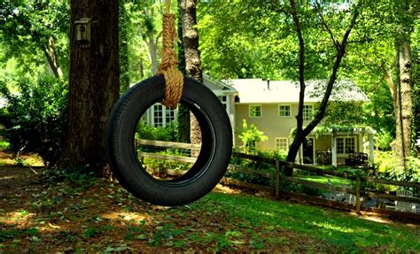 How to Make a Tire Swing - Redeem Your Ground | RYGblog.com